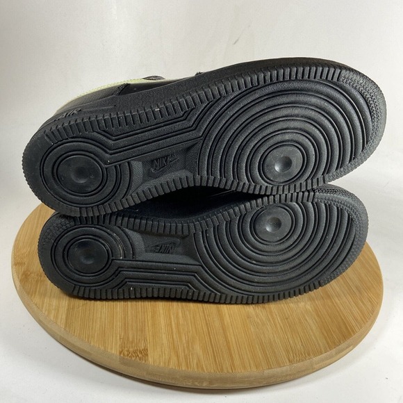 Nike Air Force 1 Low '07 Black Volt 315115-040 Black Mint Green Sz 7 - Picture 8 of 8